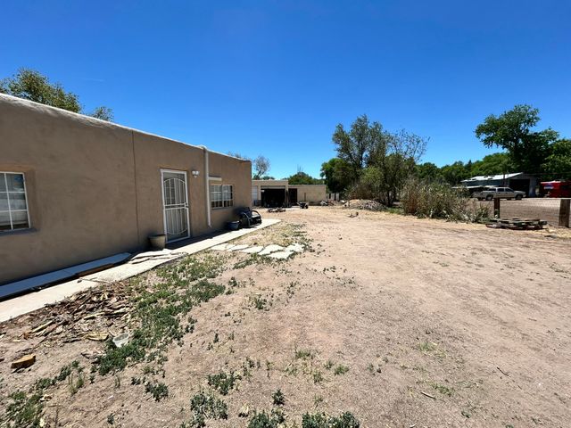 146 Monica Road, Los Lunas, NM 87031