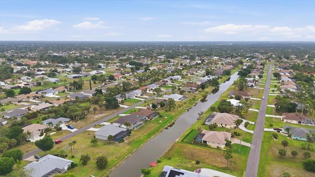48 LONG MEADOW LANE, Rotonda West, FL 33947