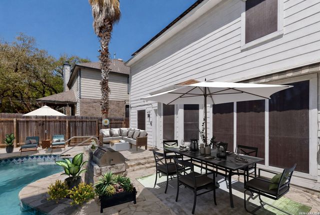 6302 Jade Gln, San Antonio, TX 78249