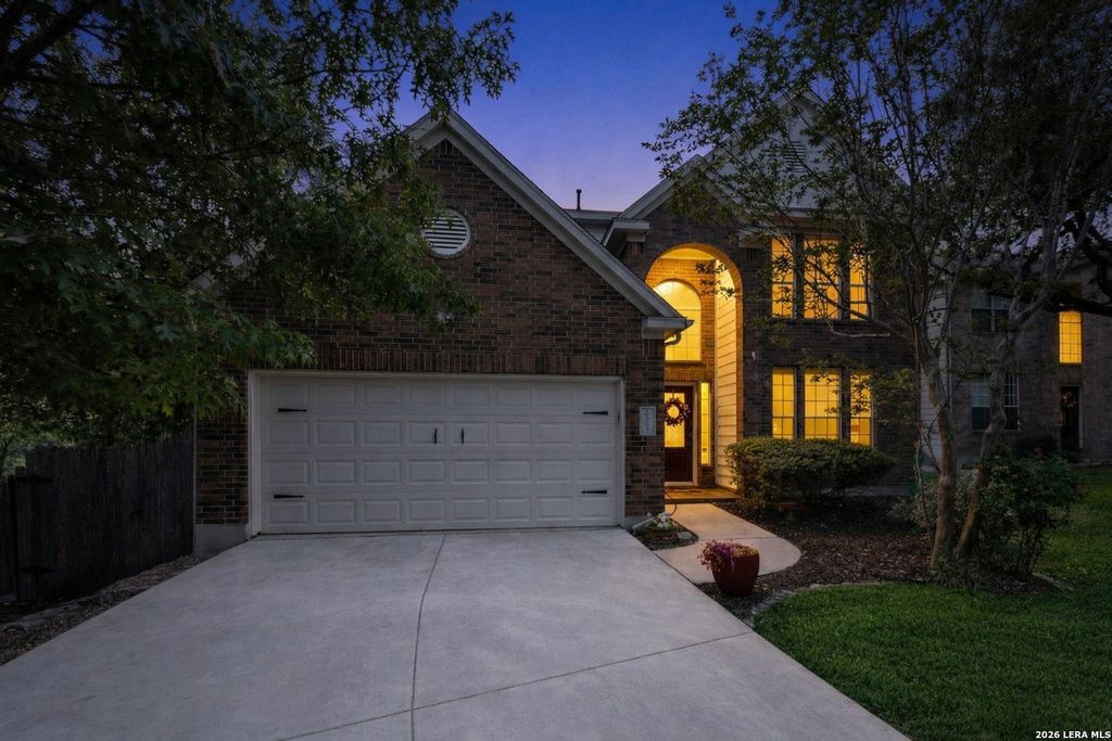 6302 Jade Gln, San Antonio, TX 78249