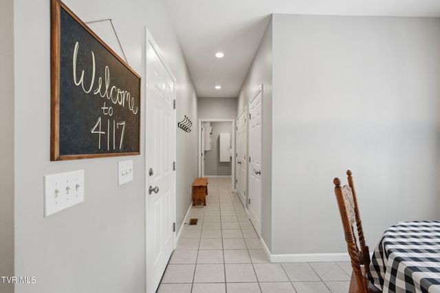 4117 Wolfe Ridge, Johnson City, TN 37601