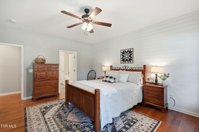 4117 Wolfe Ridge, Johnson City, TN 37601