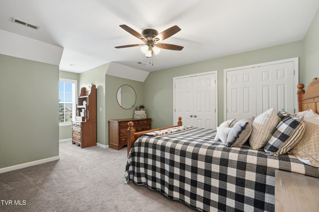 4117 Wolfe Ridge, Johnson City, TN 37601