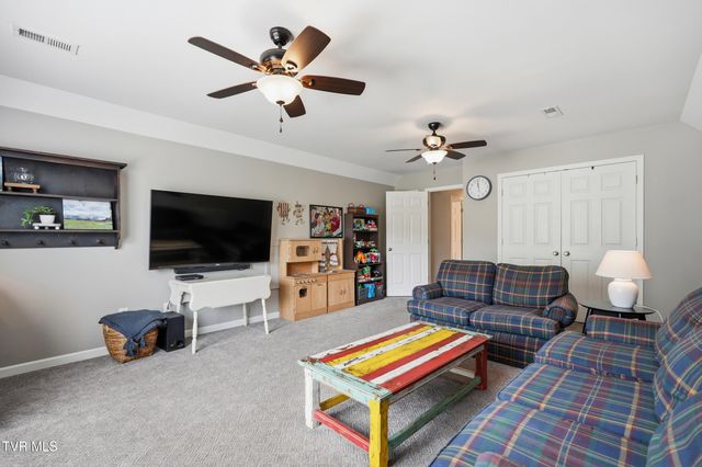 4117 Wolfe Ridge, Johnson City, TN 37601