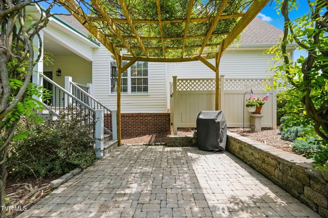 4117 Wolfe Ridge, Johnson City, TN 37601