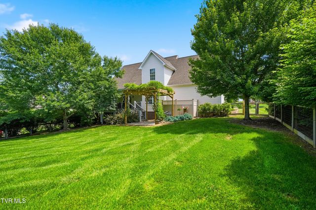 4117 Wolfe Ridge, Johnson City, TN 37601