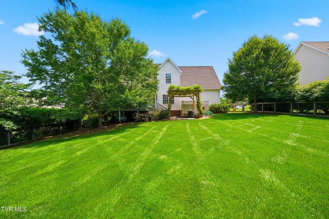 4117 Wolfe Ridge, Johnson City, TN 37601