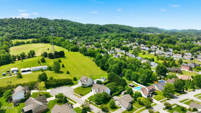 4117 Wolfe Ridge, Johnson City, TN 37601