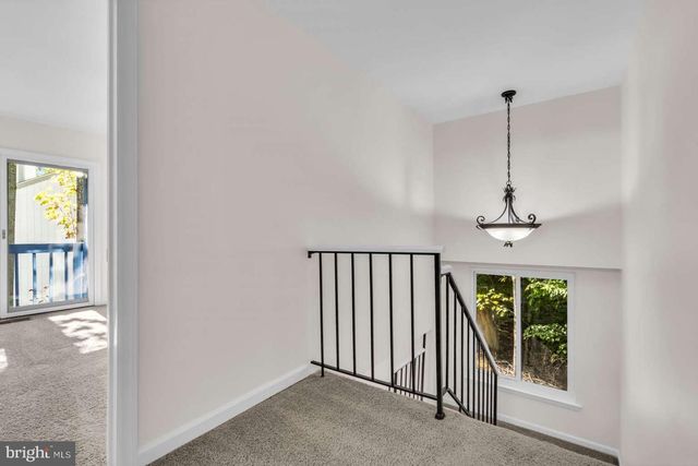 22 TROWBRIDGE LN, Clementon, NJ 08021