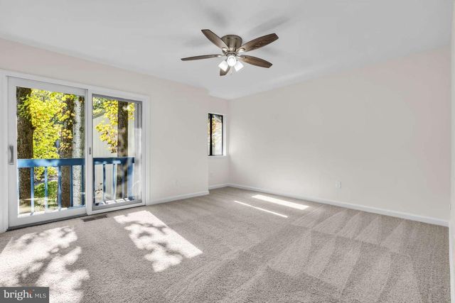 22 TROWBRIDGE LN, Clementon, NJ 08021