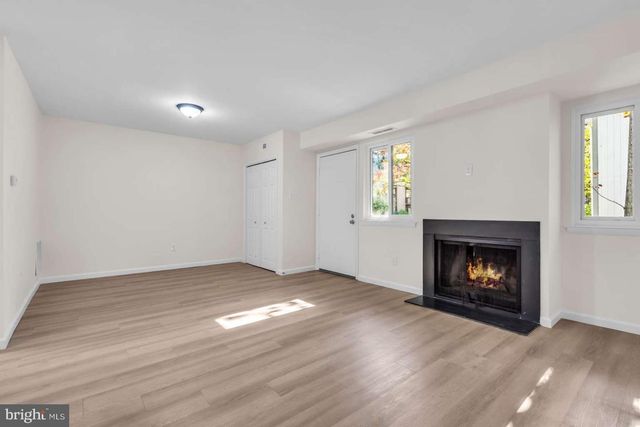 22 TROWBRIDGE LN, Clementon, NJ 08021