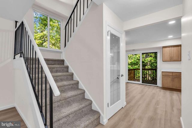 22 TROWBRIDGE LN, Clementon, NJ 08021