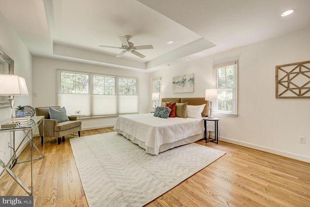 503 MCCAULEY ST, Washington Grove, MD 20880