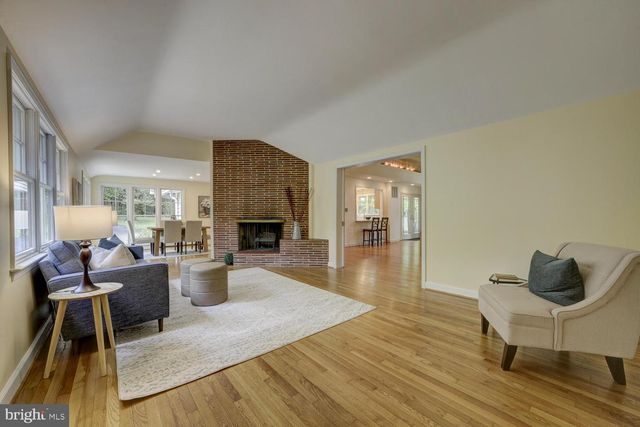 503 MCCAULEY ST, Washington Grove, MD 20880
