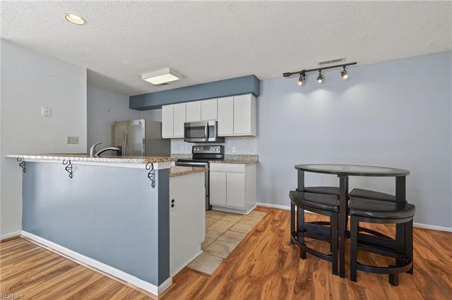 1741 Willow Creek CT, Virginia Beach, VA 23464