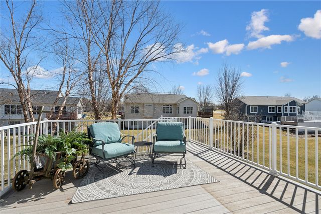 418 Prairie View Drive, Fairfax, IA 52228