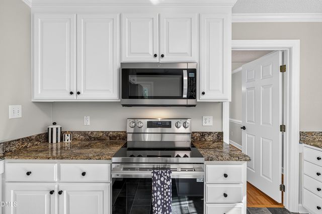 809 Kinsman Court, Raleigh, NC 27603