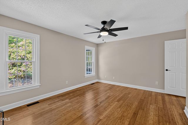 809 Kinsman Court, Raleigh, NC 27603
