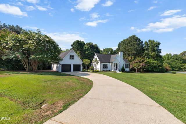 809 Kinsman Court, Raleigh, NC 27603