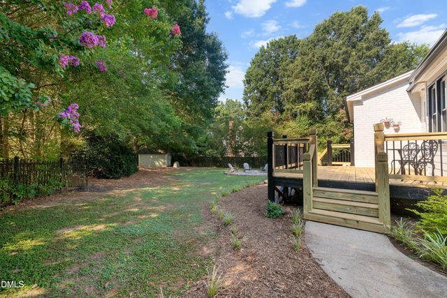 809 Kinsman Court, Raleigh, NC 27603