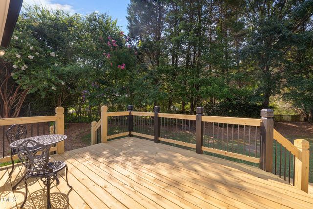 809 Kinsman Court, Raleigh, NC 27603