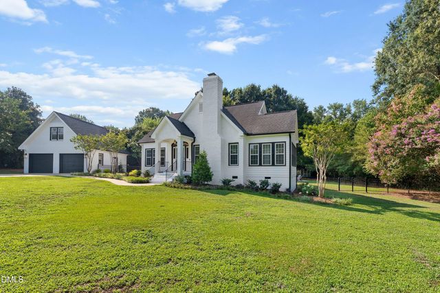 809 Kinsman Court, Raleigh, NC 27603
