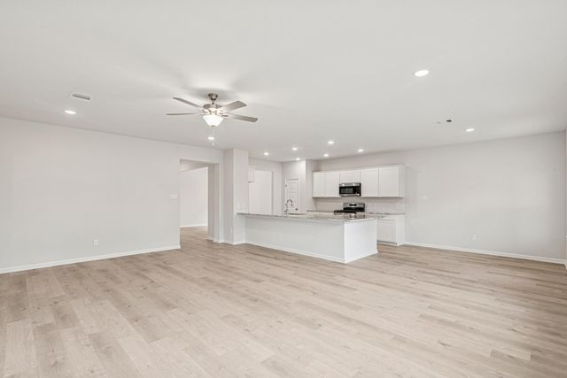 10922 Amador Peak Drive, Rosharon, TX 77583