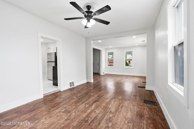 236 Seaview Avenue, Long Branch, NJ 07740