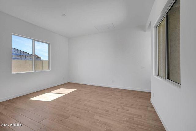 17656 W TURNEY Avenue, Goodyear, AZ 85395