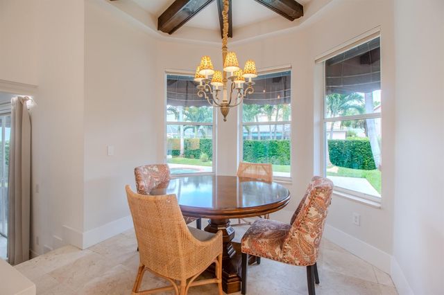 2060 Reston Circle, Royal Palm Beach, FL 33411