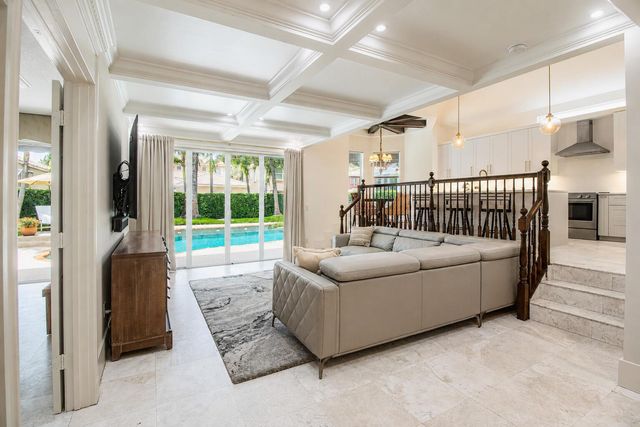 2060 Reston Circle, Royal Palm Beach, FL 33411