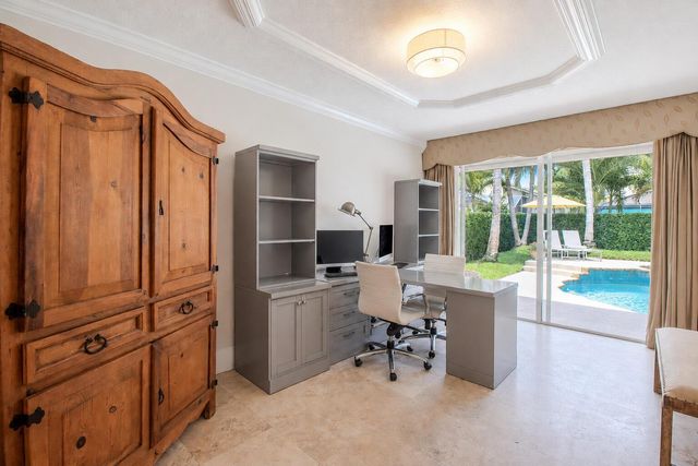 2060 Reston Circle, Royal Palm Beach, FL 33411