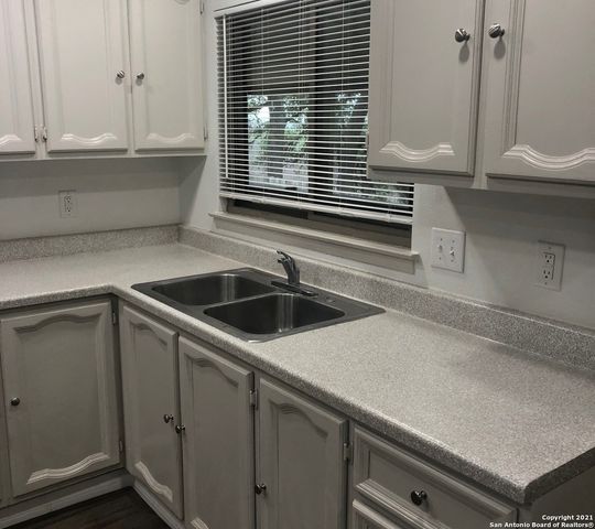 12615 MOUNT DEFIANCE ST, San Antonio, TX 78233
