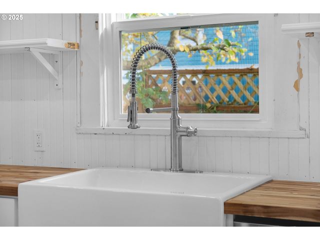 3775 DUANE St, Astoria, OR 97103