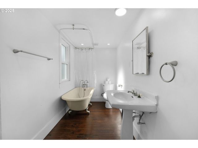 3775 DUANE St, Astoria, OR 97103