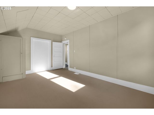 3775 DUANE St, Astoria, OR 97103