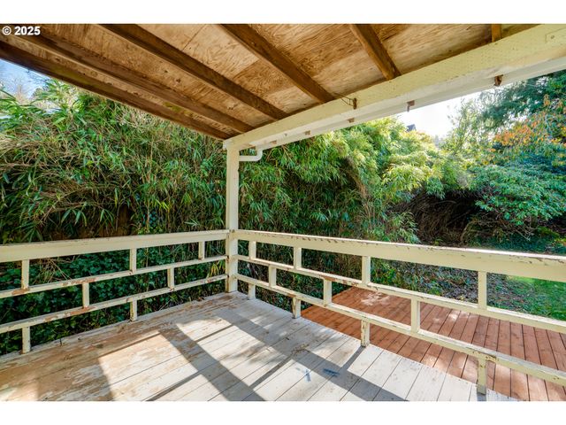 3775 DUANE St, Astoria, OR 97103