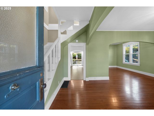 3775 DUANE St, Astoria, OR 97103