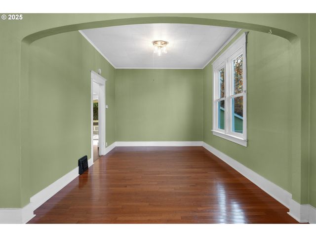 3775 DUANE St, Astoria, OR 97103