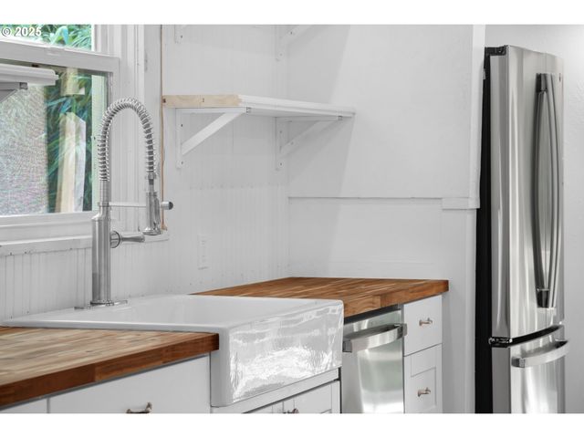 3775 DUANE St, Astoria, OR 97103