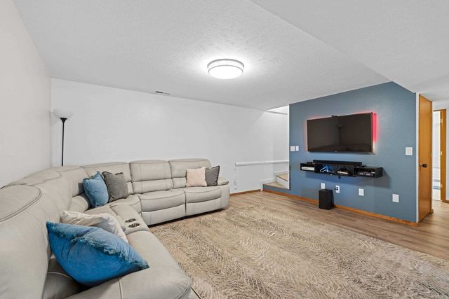 1208 S Havana St, Spokane, WA 99202