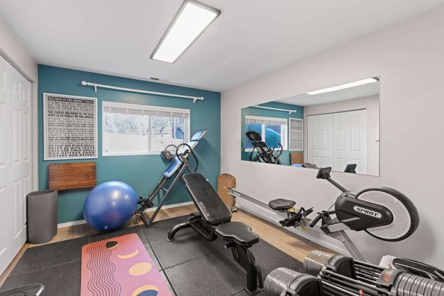 1208 S Havana St, Spokane, WA 99202