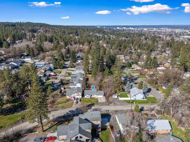 1208 S Havana St, Spokane, WA 99202