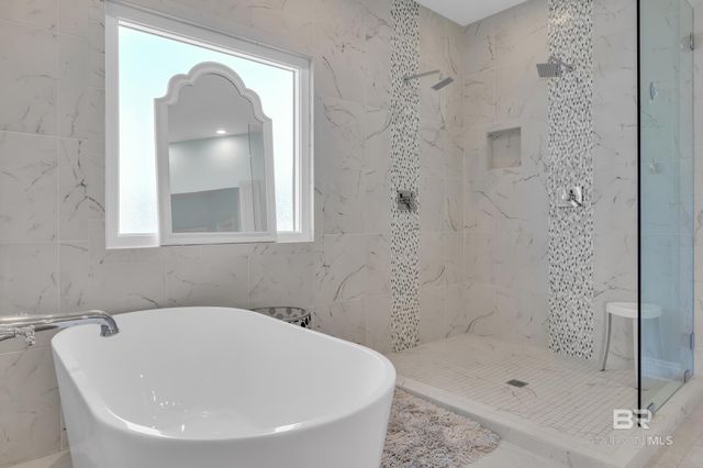 814 W Canal Drive, Gulf Shores, AL 36542