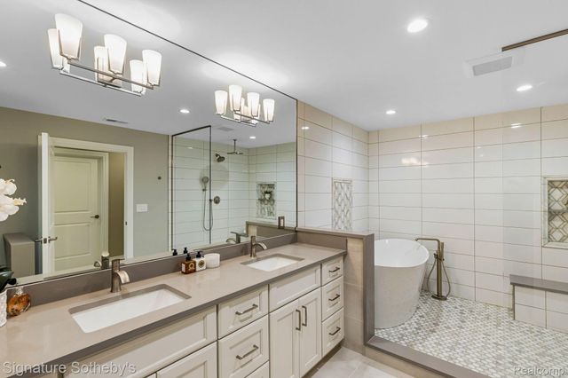 480 Southfield, Birmingham, MI 48009