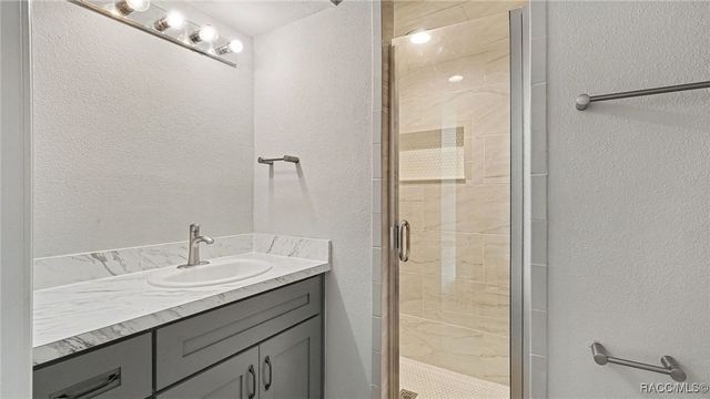 11616 W Kingfisher Court, Crystal River, FL 34429