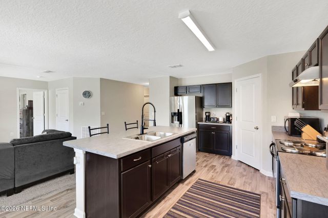 12501 ORCHARD GROVE Drive, Jacksonville, FL 32218