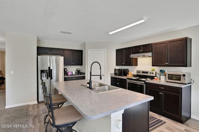 12501 ORCHARD GROVE Drive, Jacksonville, FL 32218