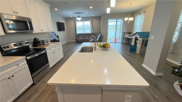 2501 STAPLEFORD PLACE, Wesley Chapel, FL 33543