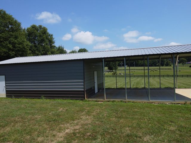 1616 Long Hollow Pike, Gallatin, TN 37066